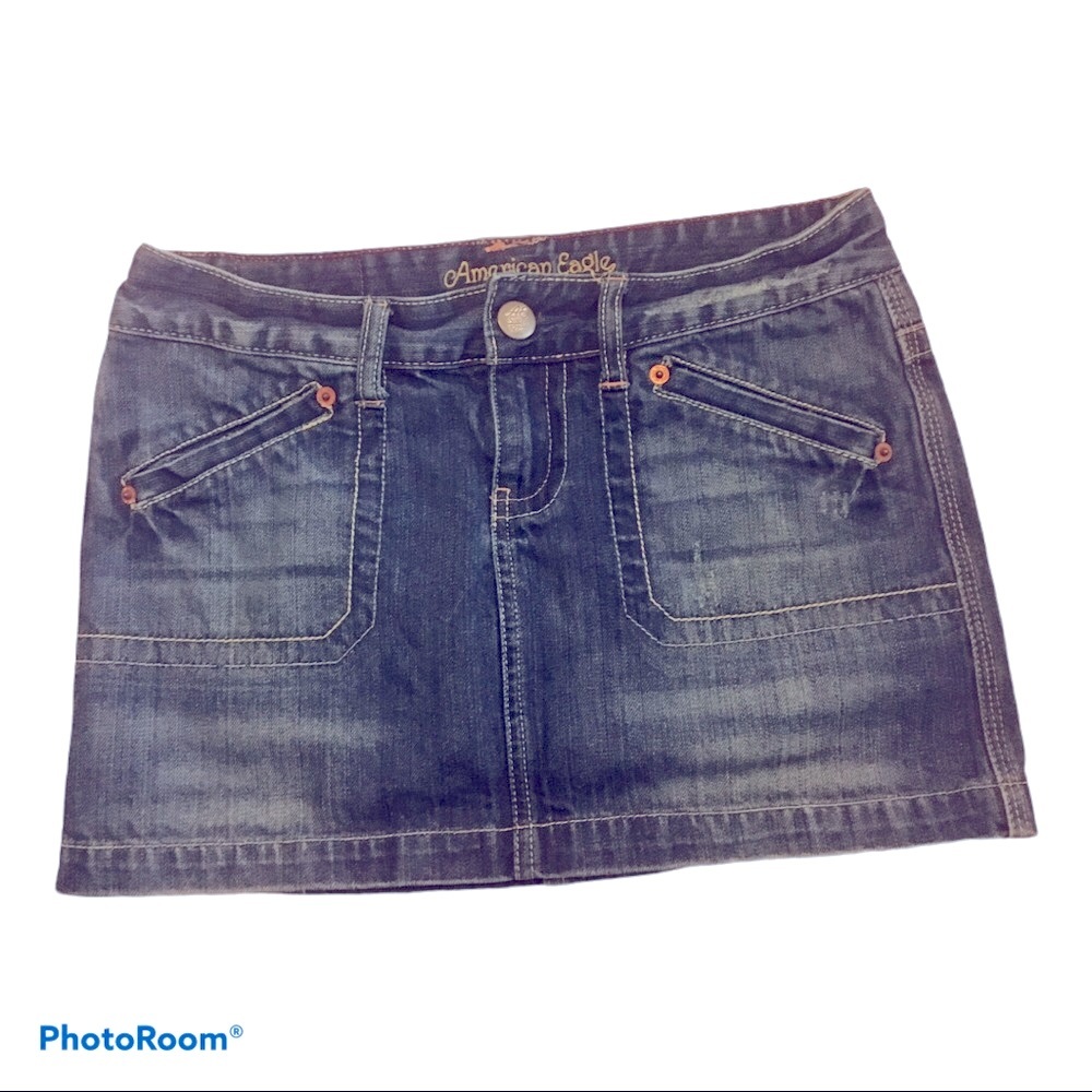 American Eagle mini skirt size 2